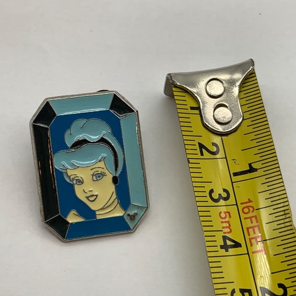 Disney Parks Princess Cinderella Gem Blue Hidden Mickey 2008 Lapel Pin - Picture 4 of 4